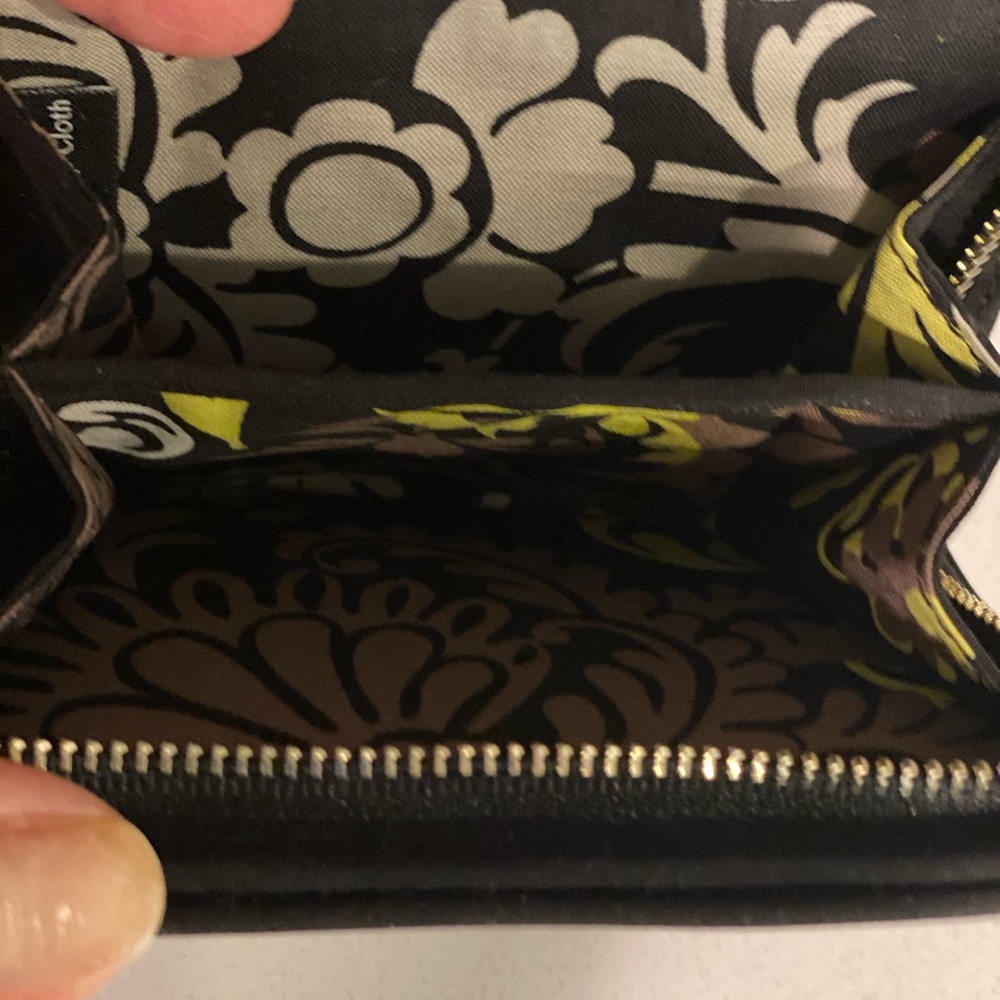 Wallet - Picture 2 of 3
